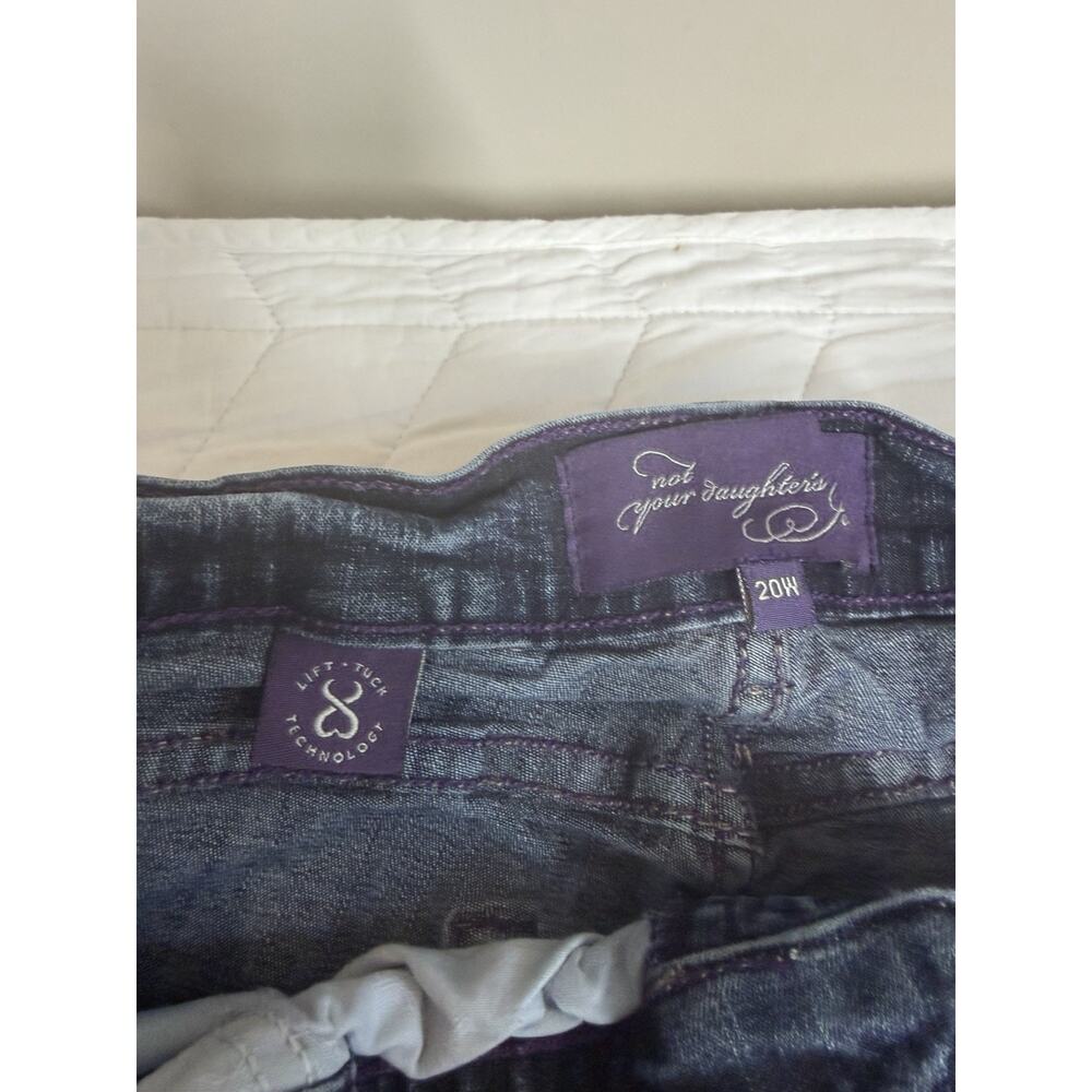NYDJ Women’s Size 20 Straight Dark Denim Lift-Tuck Technology 5-pockets - Picture 2 of 6